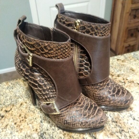Michael Kors | Embossed Python Ankle Boot Size 7 M - Picture 6 of 12